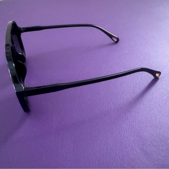 🩷 5 for $25 sale NWT* 2 pair of aviator sunglasses - Picture 5 of 5